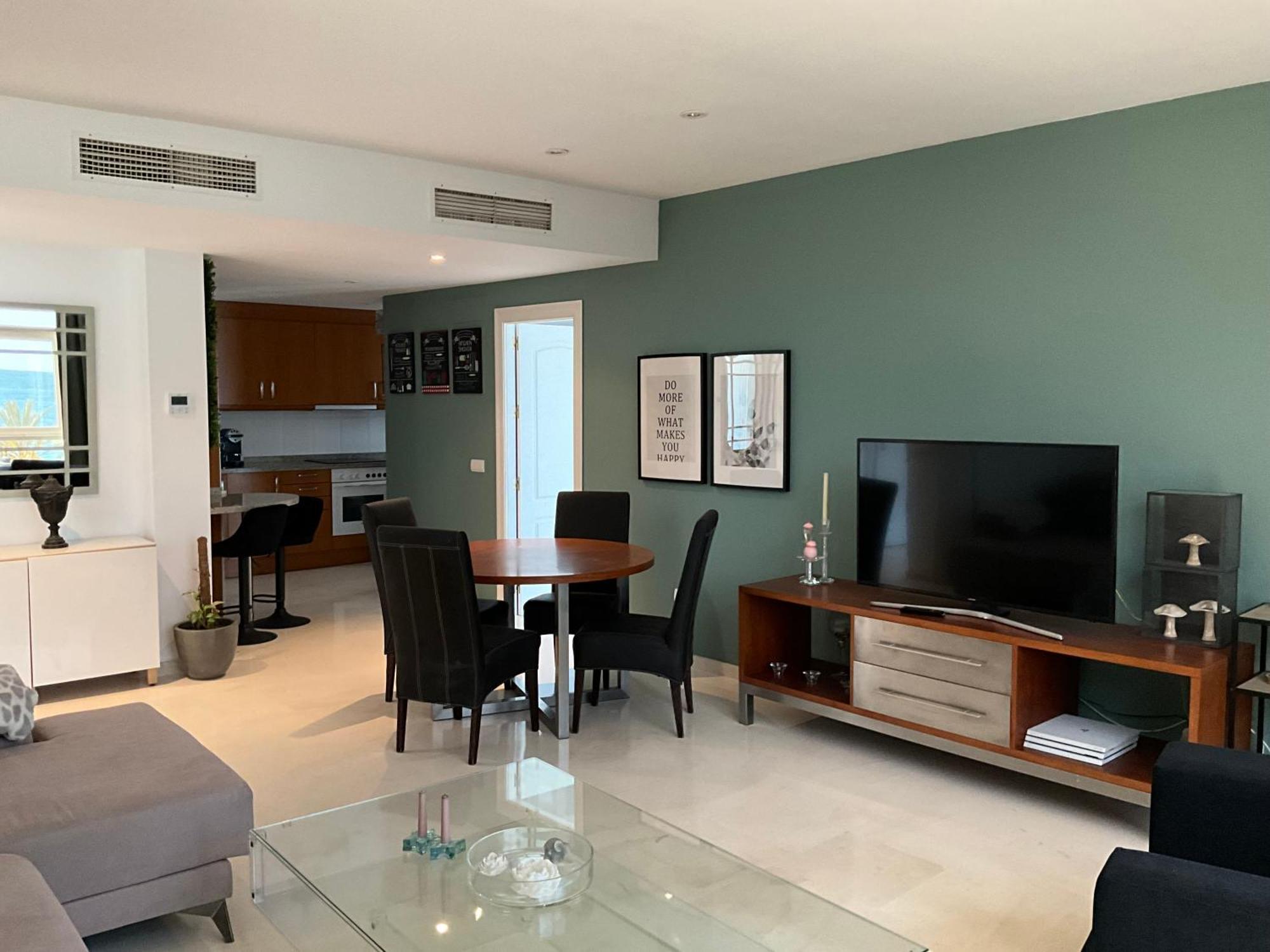 First Line Sea Apartment By Oliva เอสเตโปนา ภายนอก รูปภาพ